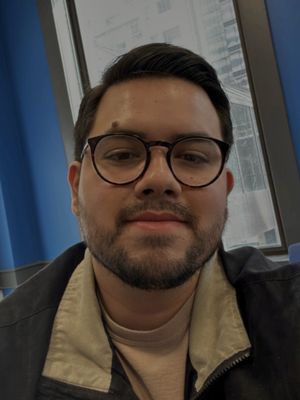 Alfredo, 27