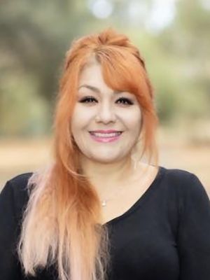 Angela, 42