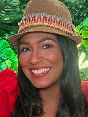 Carolina De Maria, 43