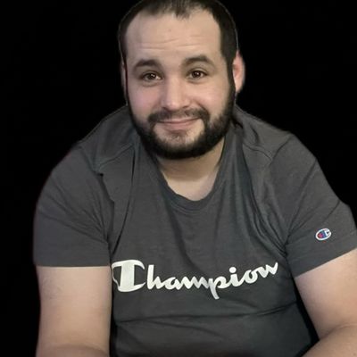 Tyler, 32