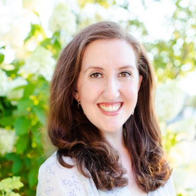Katie, 32