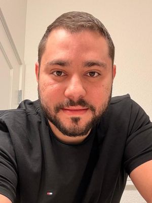 Eddy, 34