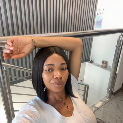 Marcelina, 38