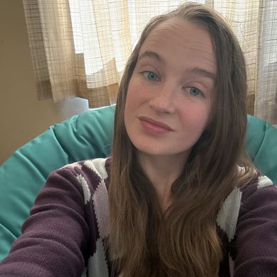 Clare, 21