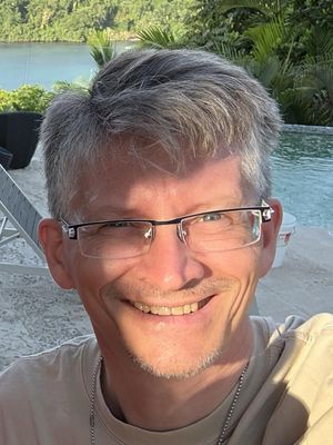 Stephane, 56