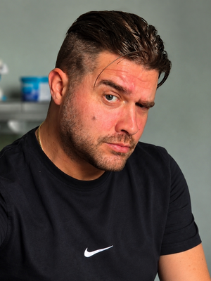 Steve, 38