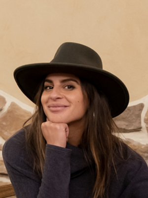 Gabrielle, 30