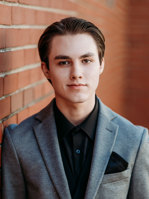 Charlie, 19