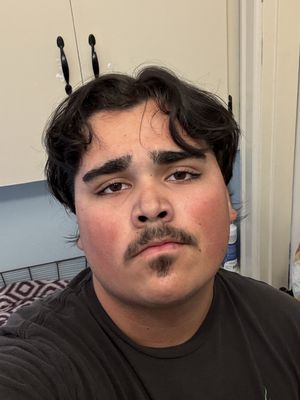 Max, 18
