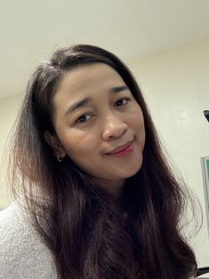 Leigh, 36