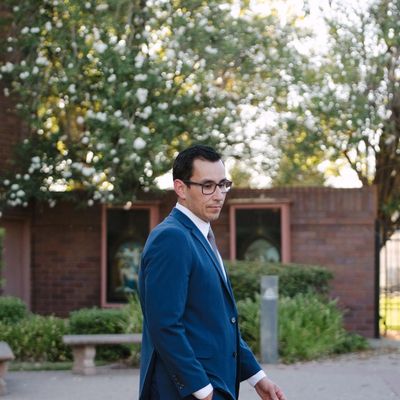 Jose, 38