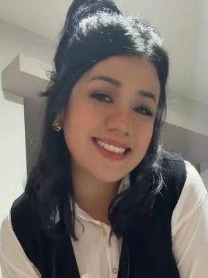 Rebeca, 35