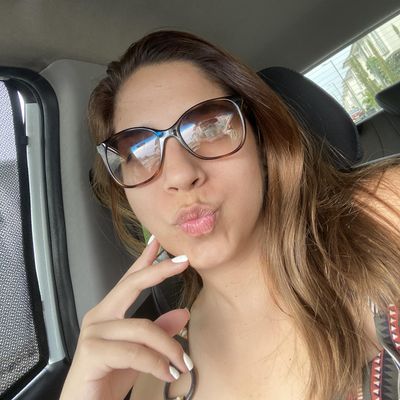 Maria Jose, 28