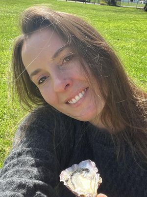 Theresa, 38
