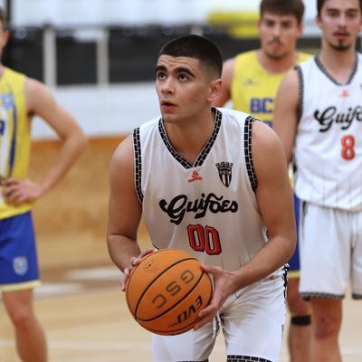 Joao, 19