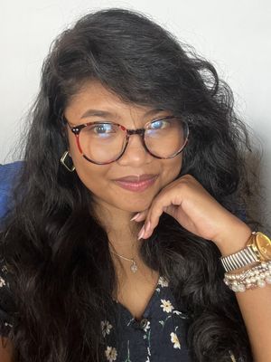 Val, 30