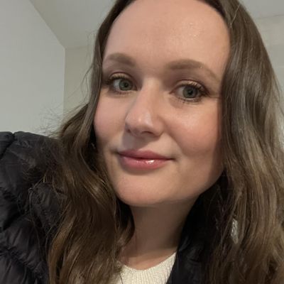 Megan, 38