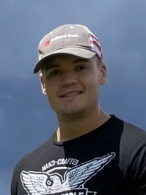Wade, 25