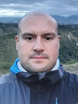 Daniel, 37