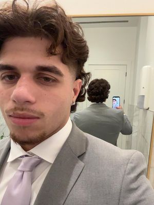 Miguel, 23