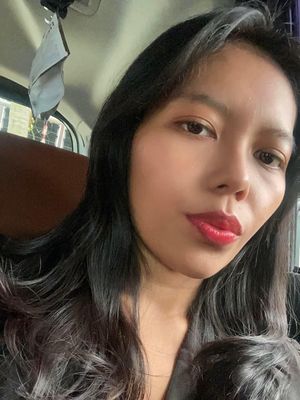 Anastasia, 31