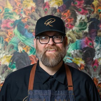 Dayne, 47