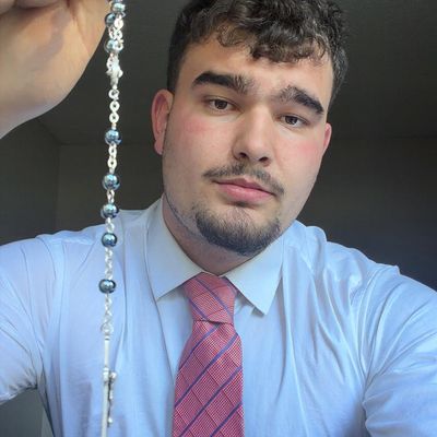 Sam, 23