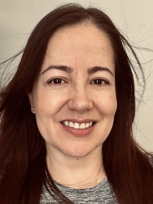 Marcela, 49