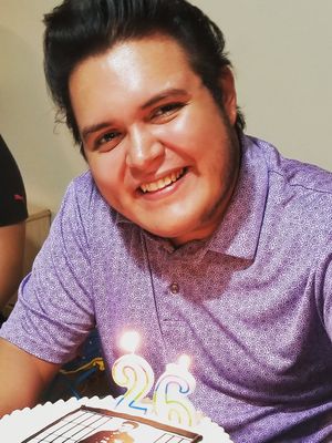 Luis, 31