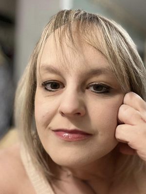 Lisa, 61