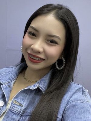 Lily, 29