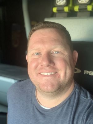 Daniel, 43