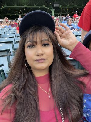 Dina, 36