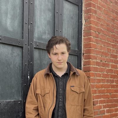 Elliott, 18