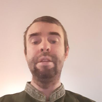 Robert, 43