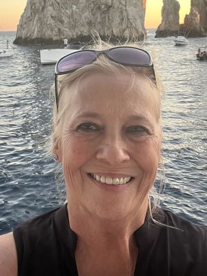 Dee, 64