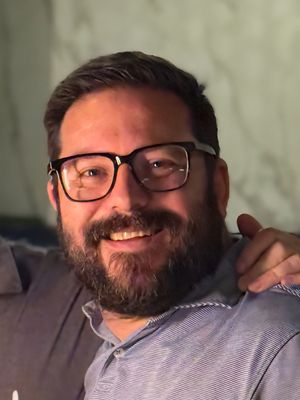 Tom, 45