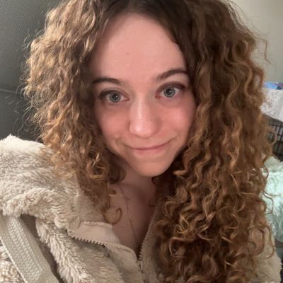 Hannah, 26