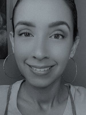 Sarah, 34