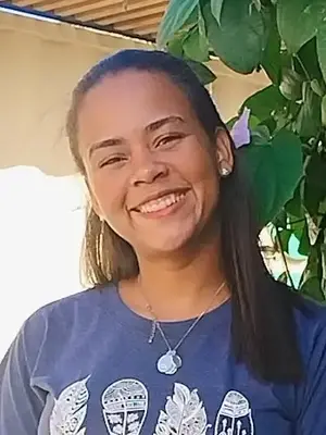 Elizabeth, 28