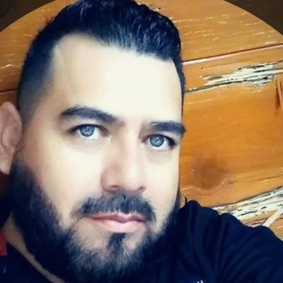 Sergio, 48