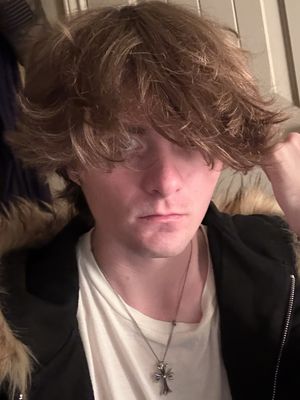 Christopher, 27