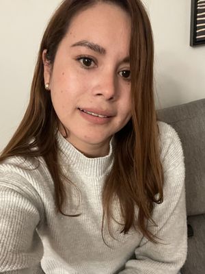 Areli, 32