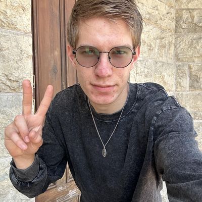James, 19