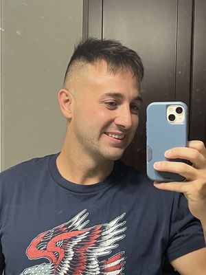 Dylan, 30