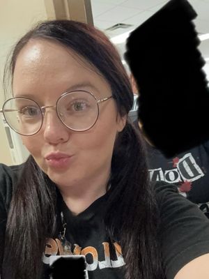 Hannah, 25