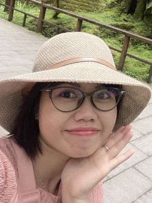 Quynh, 27