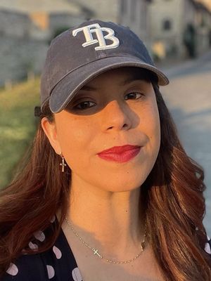 Johana, 29