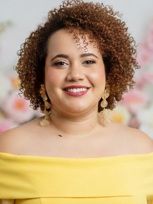 Gladys, 33