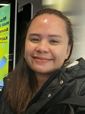 Regine, 28